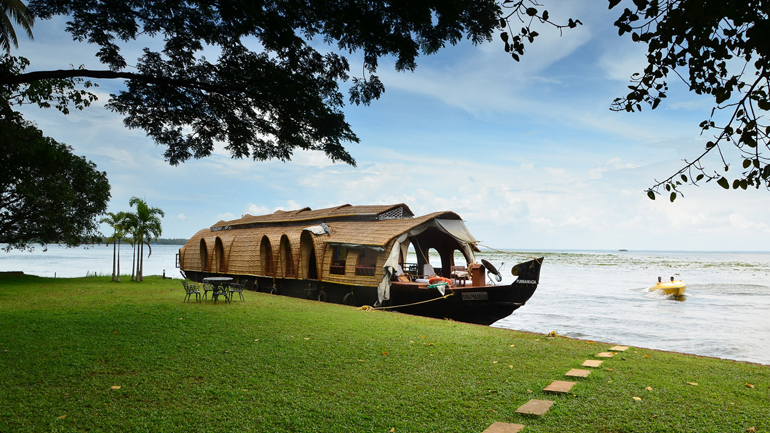 Backwater Day Trip from Kochi